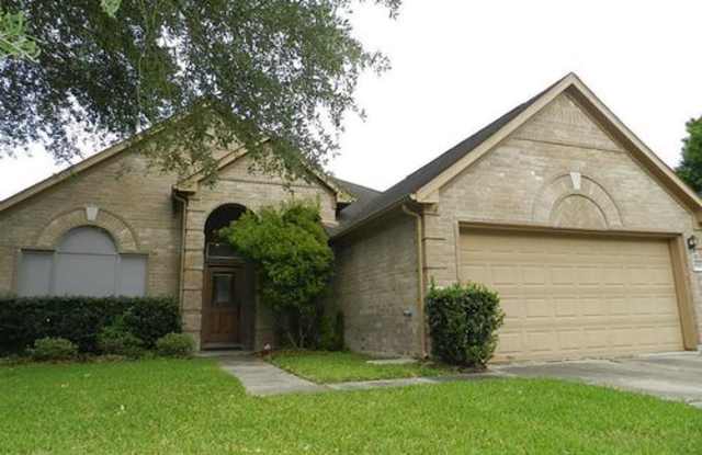 16827 Dunbar Grove Court Gallery 2