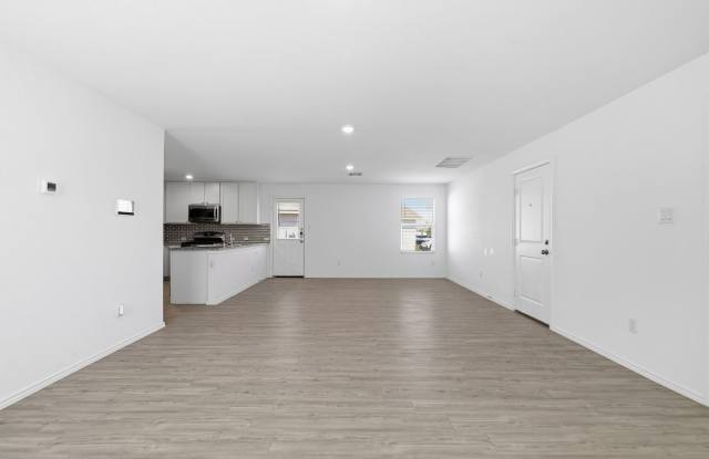 Rosillo Ranch Home with Solar Panels & No Rear Neighbors Gallery 4