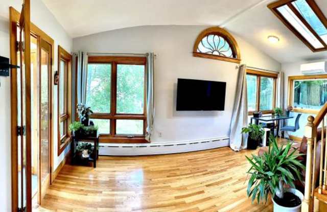 185 Endicott Ave. Gallery 3