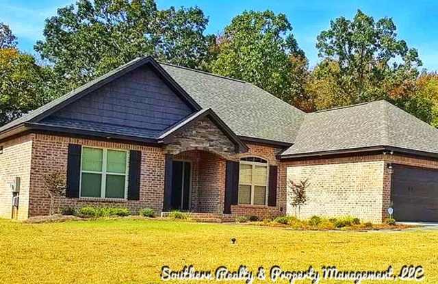 Mulder Cove Lane in Wetumpka off Redland Road Gallery 4