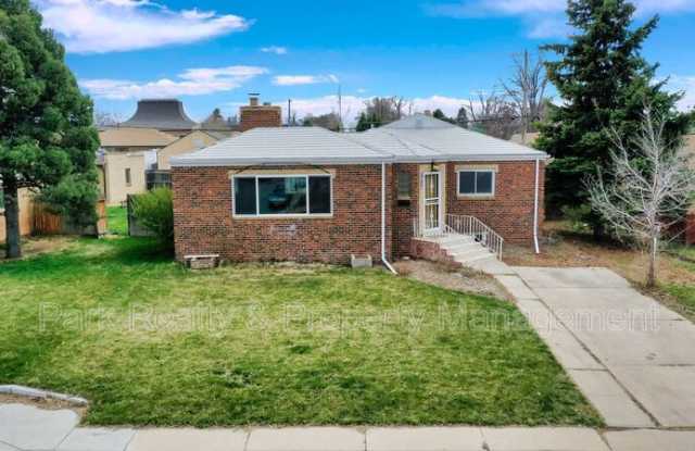 3700 E 30th Ave photos photos