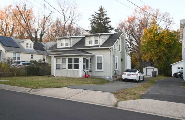 310 Crabb Ave photos photos