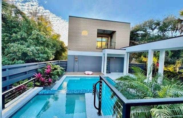 1324 S DAYTONA AVENUE photos photos