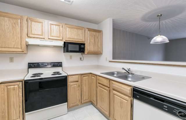 Sunrise Gardens - Senior Housing Gallery 4