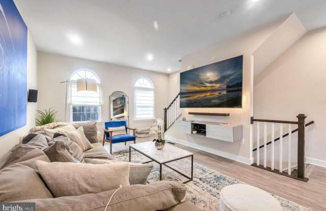2650 JETSTREAM ROAD photos photos