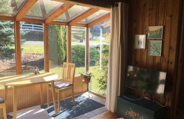 3019 Pickering Avenue North East Gallery 3