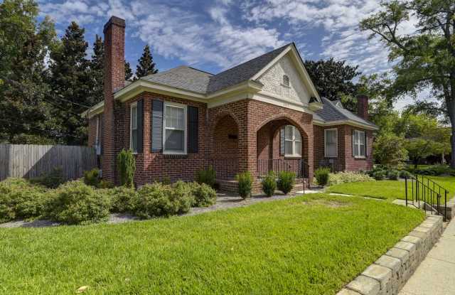 2629 Monroe Street photos photos