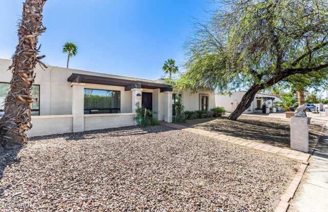 11051 N 44th Court Gallery 2