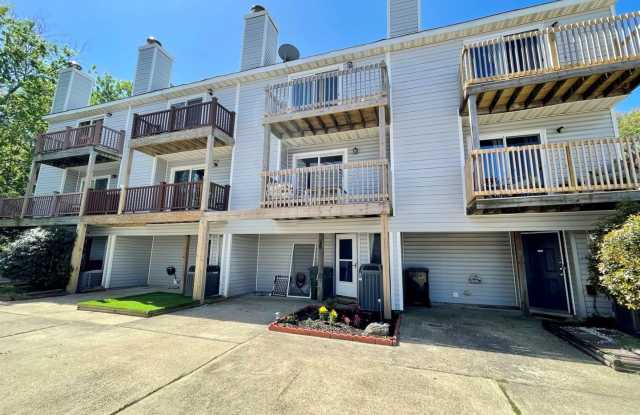 Freshly painted  Available NOW! Tri-Level Condo w/2 Primary Suites, Oversized 1-Car Garage, Pet Friendly, 100 Yards to Beaches! - 1425 East Ocean View Avenue, Norfolk, VA 23503