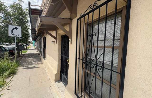 HOME FOR RENT IN CENTRAL EL PASO photos photos