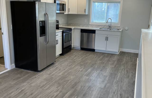 3325 Westbrook Dr. photos photos