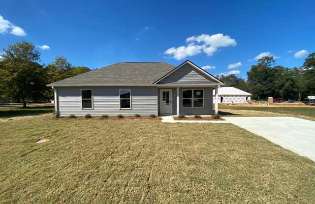 Beautiful Home for Rent in Talladega, AL! COMING SOON! photos photos