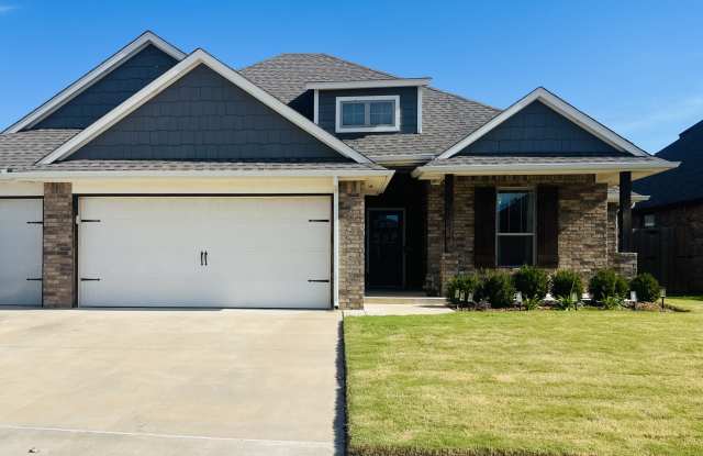 11824 Loren Brook Lane - 11824 Loren Brook Lane, Oklahoma City, OK 73099