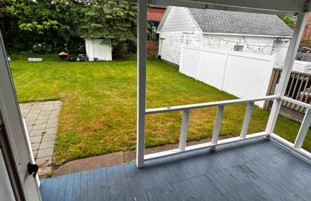 327-329 Fremont Avenue photos photos