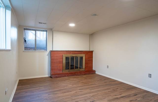 Spacious 2-Bed Basement Apartment, Utilities Included | Millcreek Gallery 3