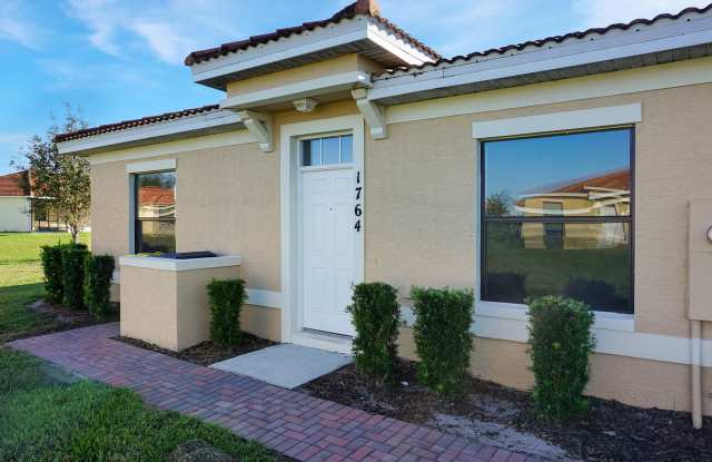 Townhome in Poinciana now available! photos photos