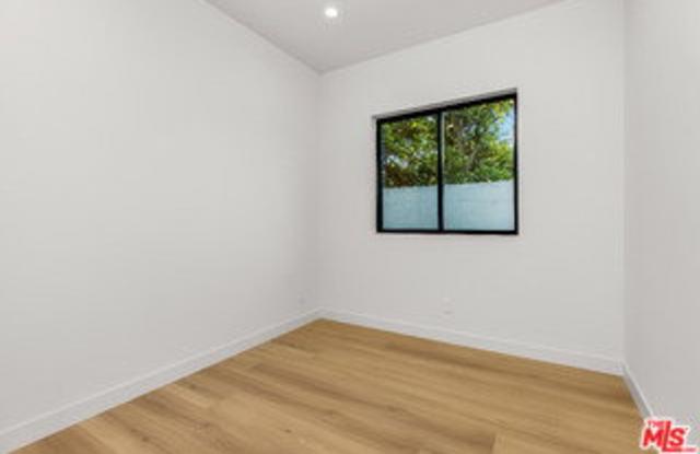 21112 Chase Street Gallery 2