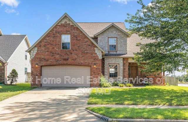 1518 W Maplewood St photos photos