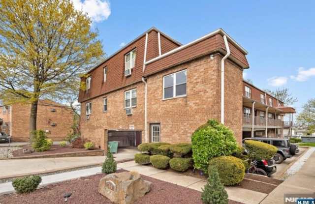 746 County Avenue 1 photos photos