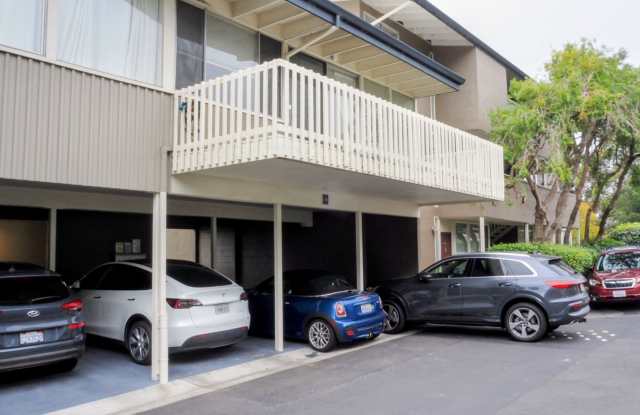 Cozy 1br condo in Tiburon w/amazing views photos photos