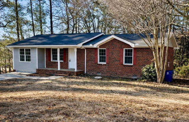 Act Fast! Move-In Ready Loganville Home on Green Road photos photos