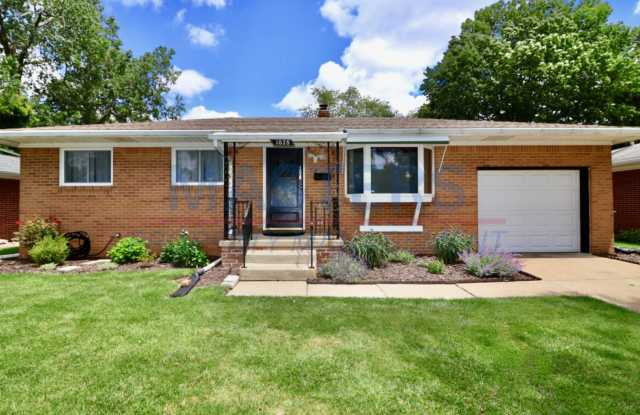 Spacious 3 Bedroom + Office Home in Maumee with New Appliances & Finished Basement photos photos