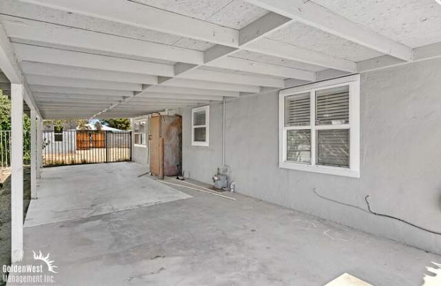 4033 North 14th Place Gallery 3