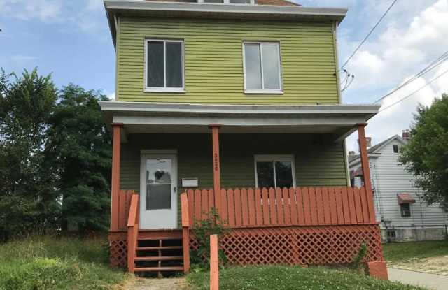 COMING SOON! HOME IS CURRENTLY OCCUPIED – PLEASE DO NOT GO ONTO THE PROPERTY OR DISTURB RESIDENTS LIVING THERE! photos photos