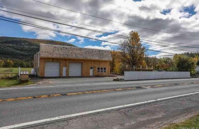 8559 Route 209 Gallery 3