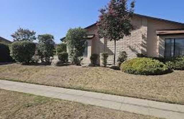 3839 E Hampton Way photos photos