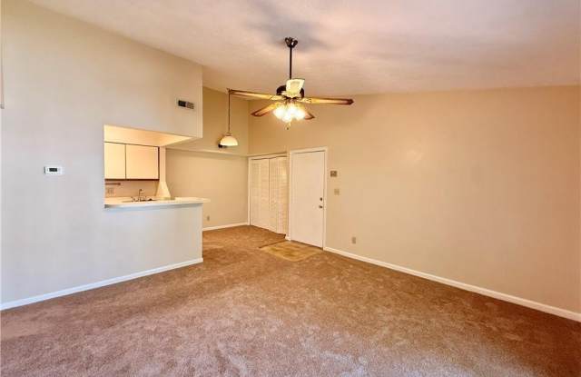 410 Wells CT Gallery 4