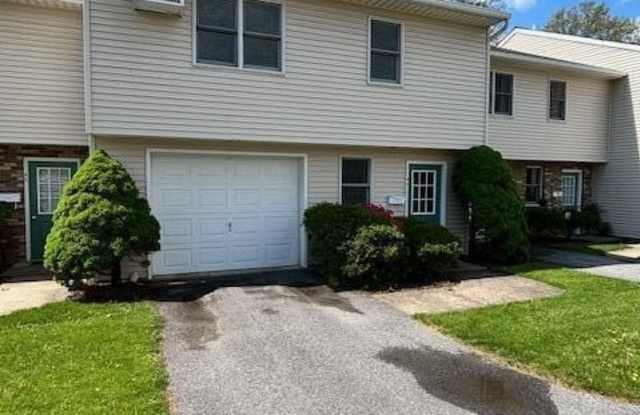 75 ROCKEY Lane photos photos