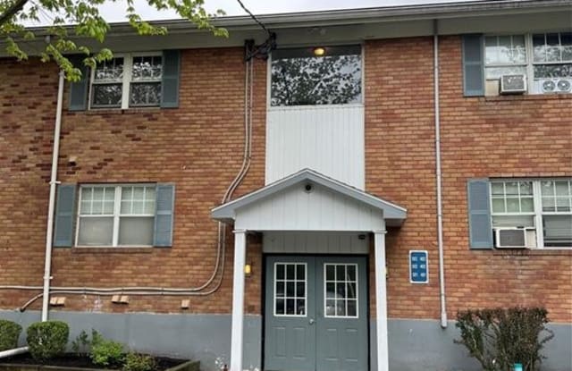 503 Barclay Manor - 503 Barclay Manor, Balmville, NY 12550