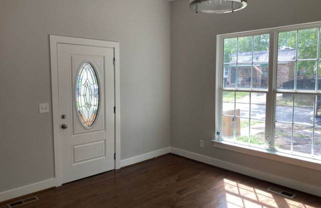 1814 15th Avenue North Gallery 3