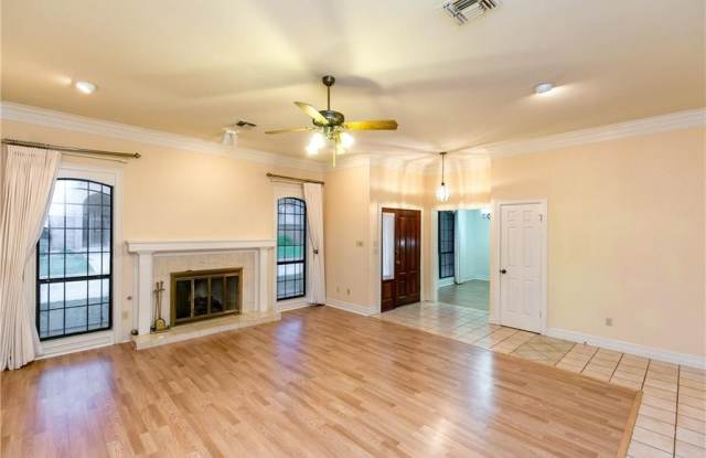 7010 Ashdown Drive Gallery 3