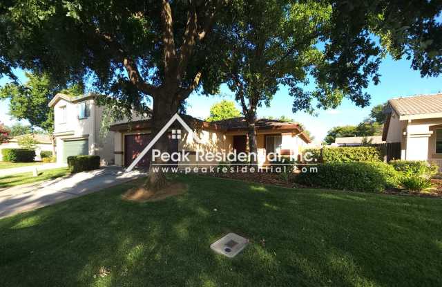 Very Nice 3bd/2ba Mather House with 2 Car Garage photos photos