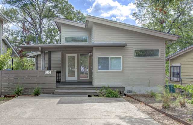 Stylish  Updated 2/2 Home in East Austin in Prime Location! photos photos