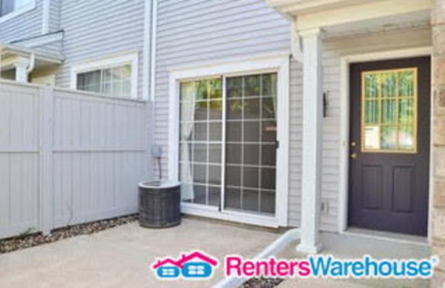 10842 Lexington Drive Gallery 3