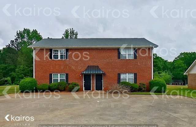 205 Fawn Drive photos photos