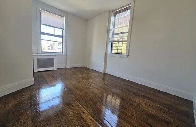 17 West 125th Street Gallery 3