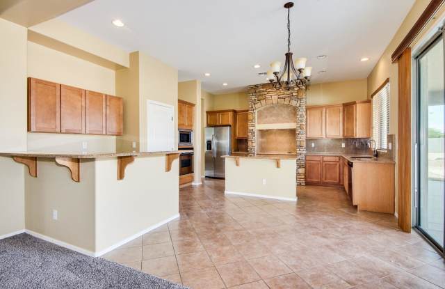 14554 W DESERT COVE Road Gallery 4