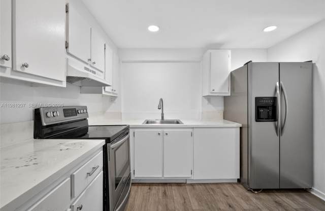 9091 Lime Bay Blvd photos photos