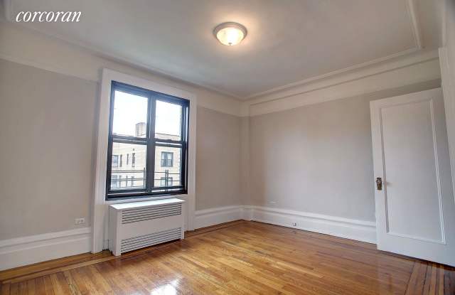 158 West 81st Street Gallery 3