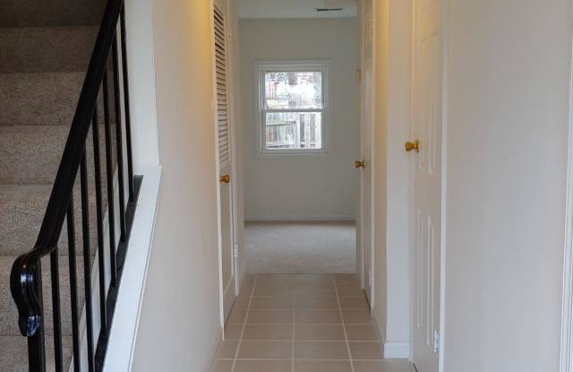 7571 QUAIL RUN LANE Gallery 2