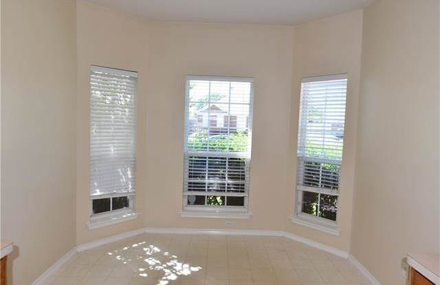 8749 Bloomfield Terrace Gallery 4