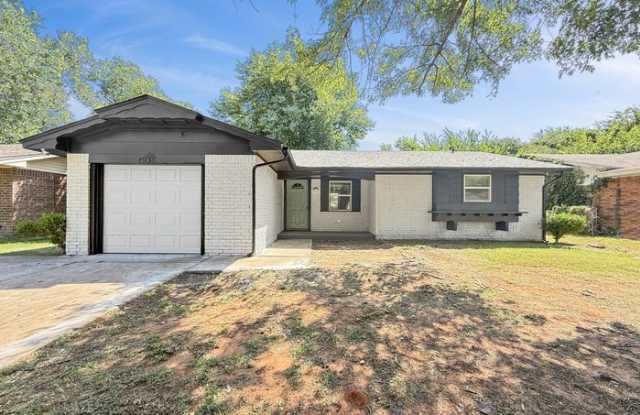 4936 South Briarwood Drive Gallery 1