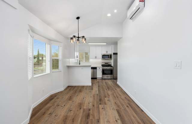 4TH OF JULY MEGA SALE: Up to 1 Month FREE on This 3+2 House + ADU! photos photos