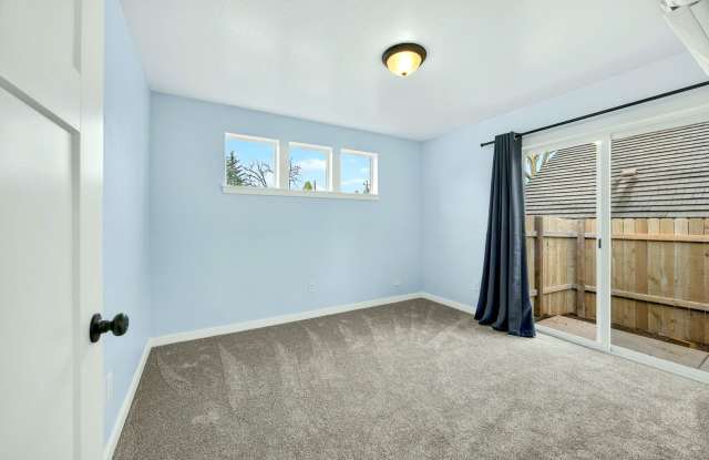 Newer Single Level Home Gallery 1