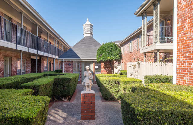 Charming Shoal Creek Condo - One Bed One Bath photos photos