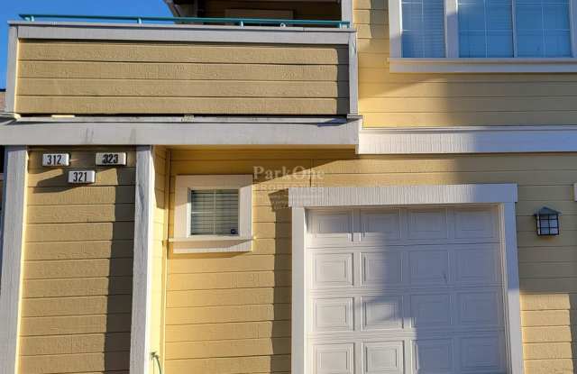 San Ramon Ground Floor Condo with Large Attached Garage!! - 312 Skyline Drive, San Ramon, CA 94583